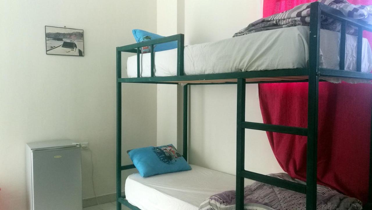 Deep Blue Divers Hostel