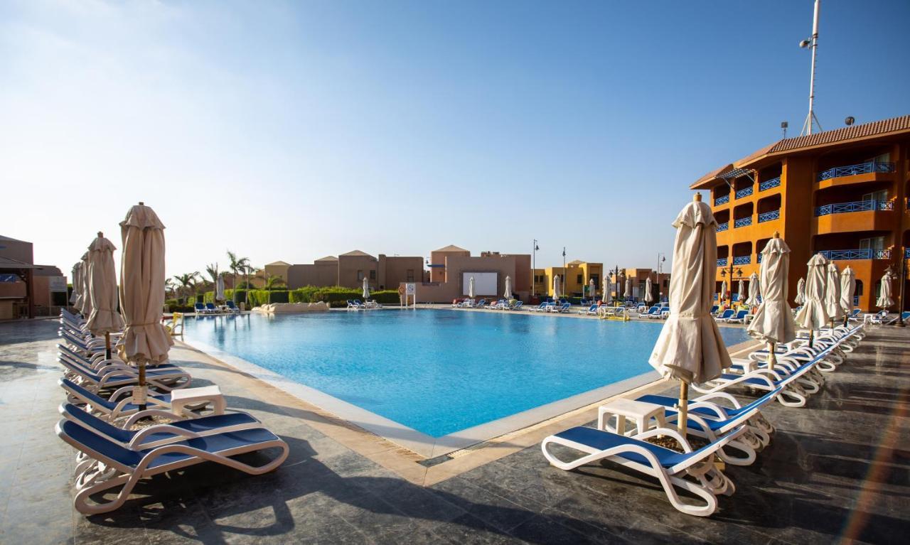 Cancun Sokhna & Resort 4*