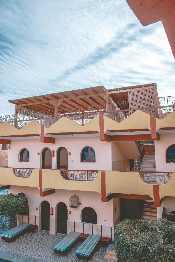 Resort Plaza