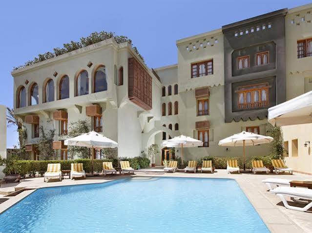 Ali Pasha 4*