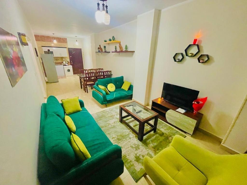 Charbel Aparthotel 3*