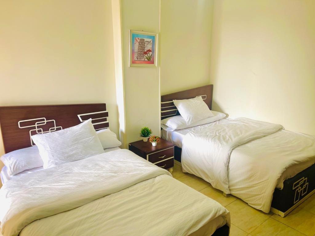 Aparthotel Charbel 3*