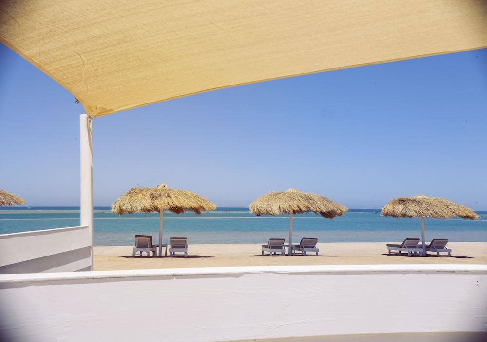 Resort Mosaique El Gouna 4*