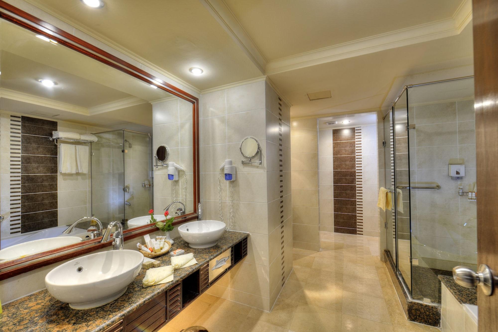 Stella Golf Hotel Resort 5*