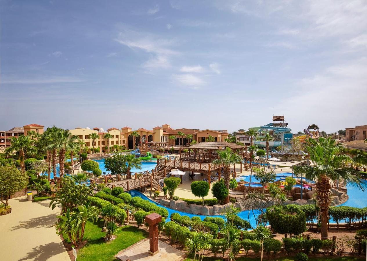 Hotel Coral Sea Aqua Club