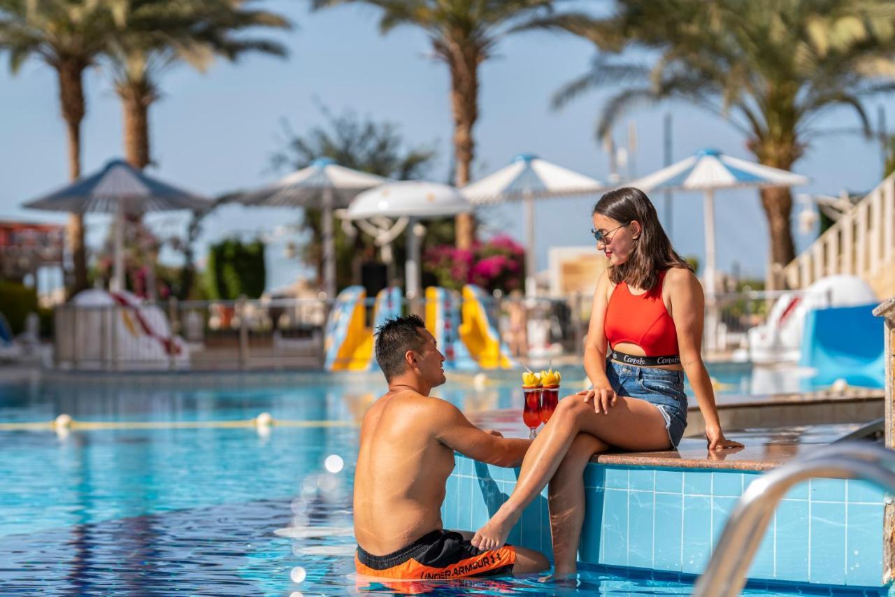 Amc Royal & Spa Resort 5*