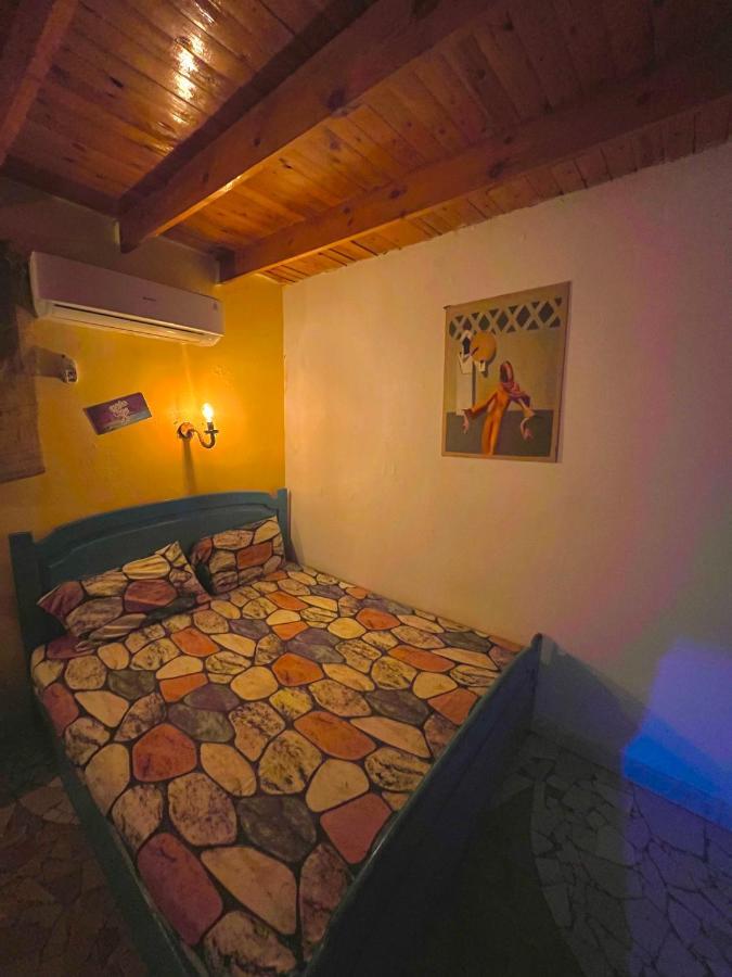 Bishbishi Camp Hostel *