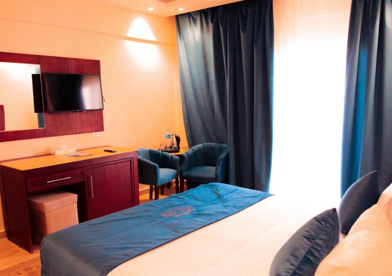 Retal View Resort El Sokhna Aqua Park Resort 4*