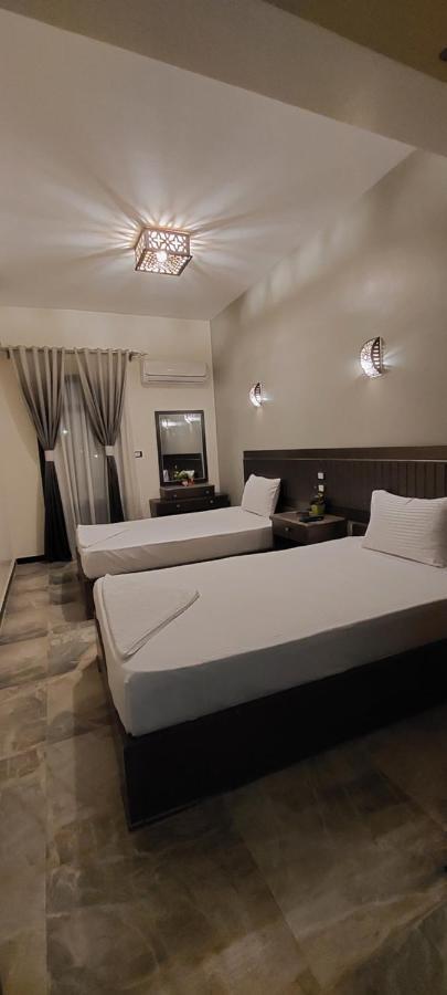 Aparthotel Shabana House