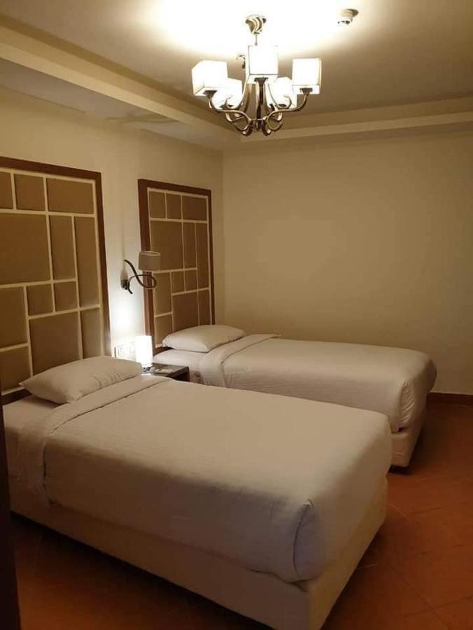 Hotel de apartamente Pentahouse Porto Sokhna بنتهاوس اهرامات السخنه *