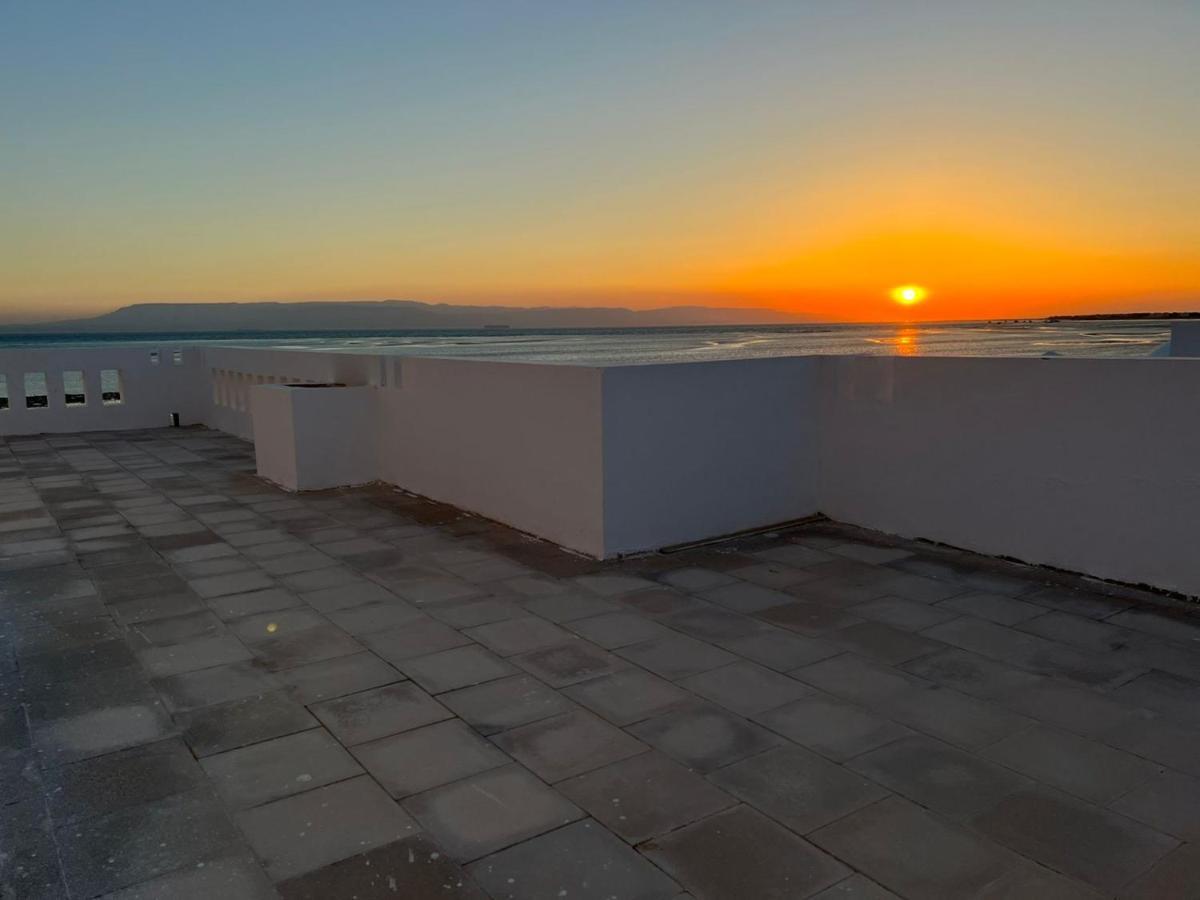 The White Villa