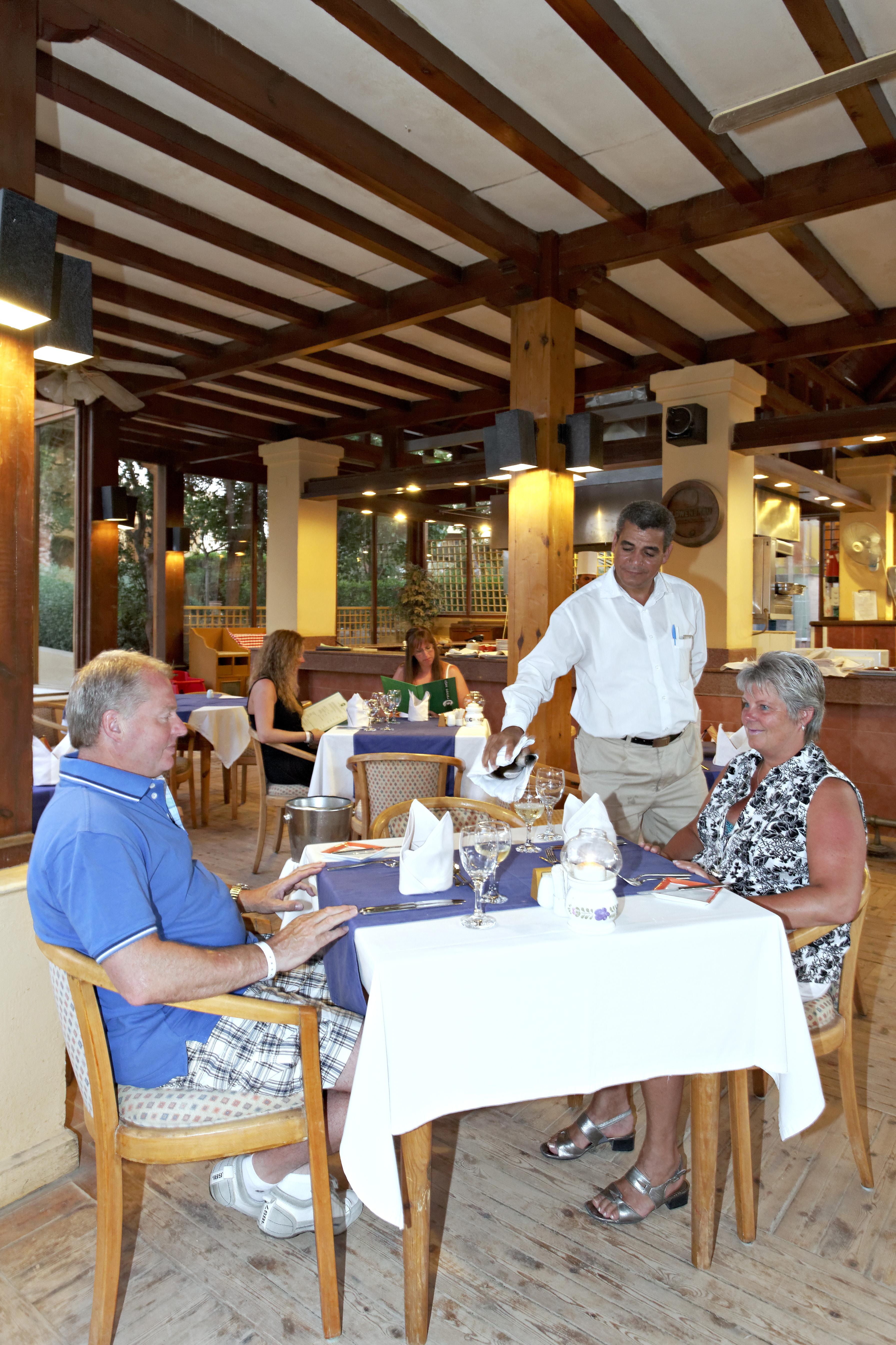 Resort Three Corners Rihana 4*