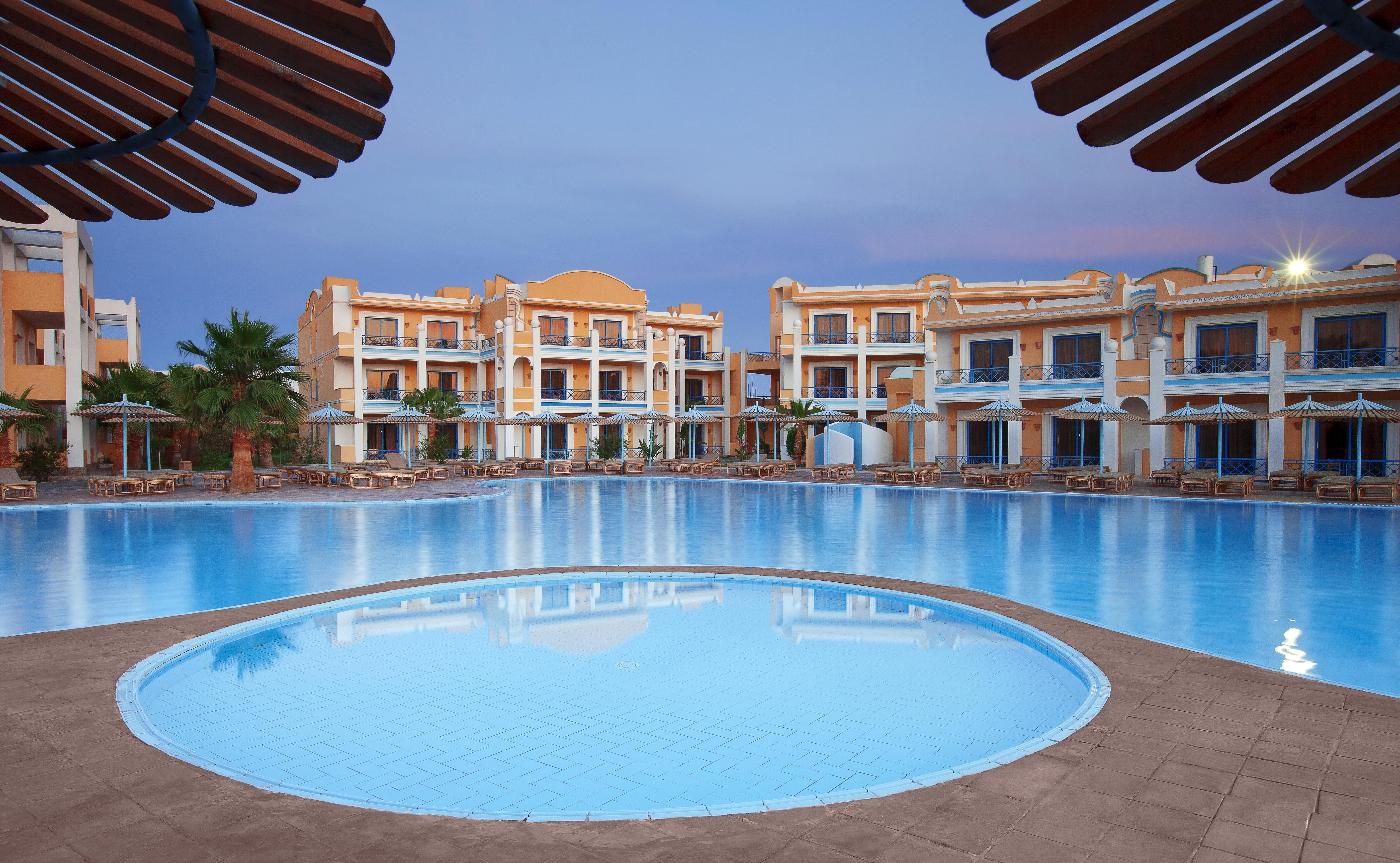 Mirage Bay & Aqua Park