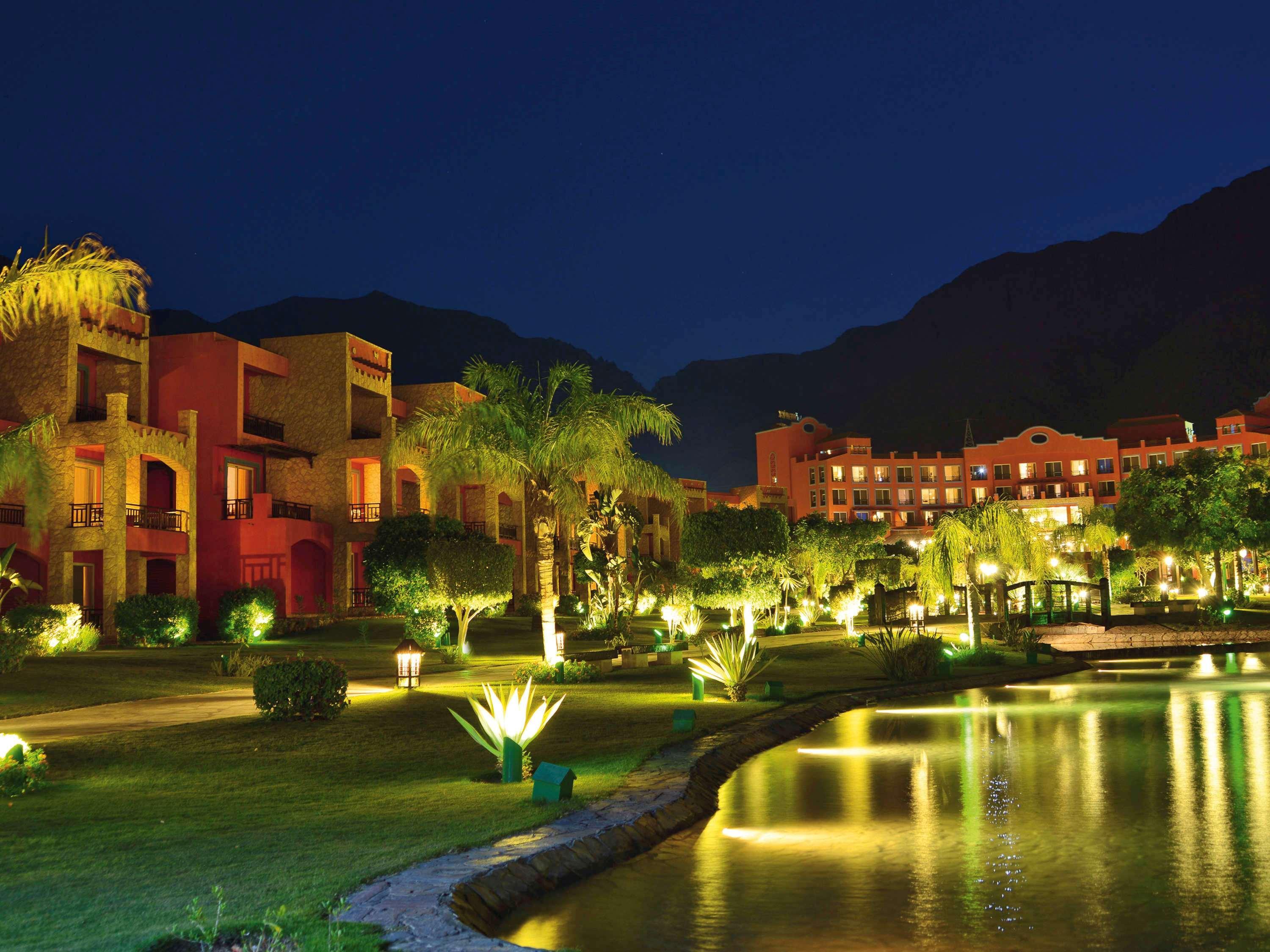 Resort Moevenpick El Sokhna 5*