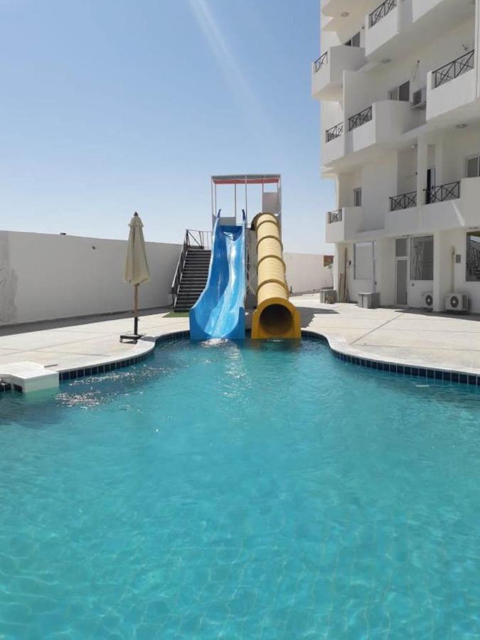 Place Of Dreams Near The Sea Redsealine Apartment