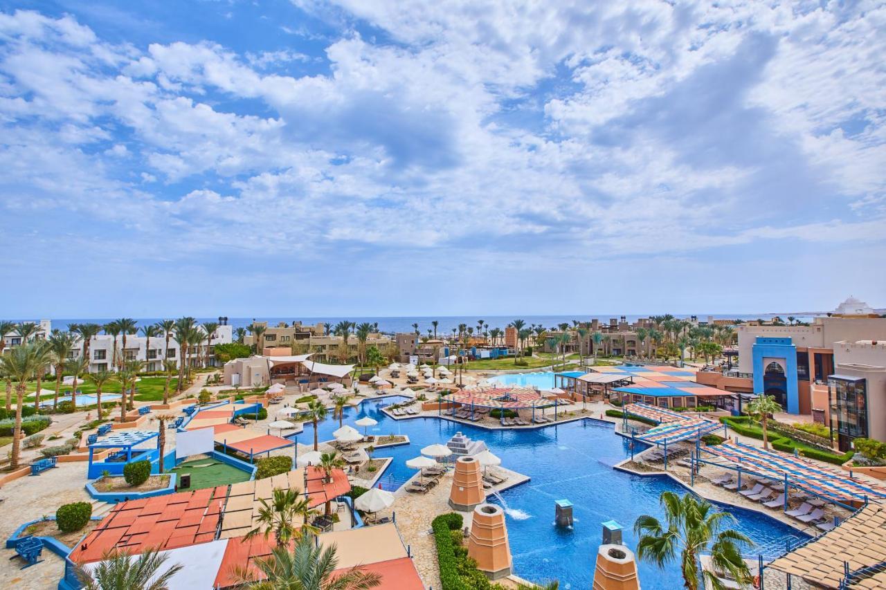 Pickalbatros Oasis Complex