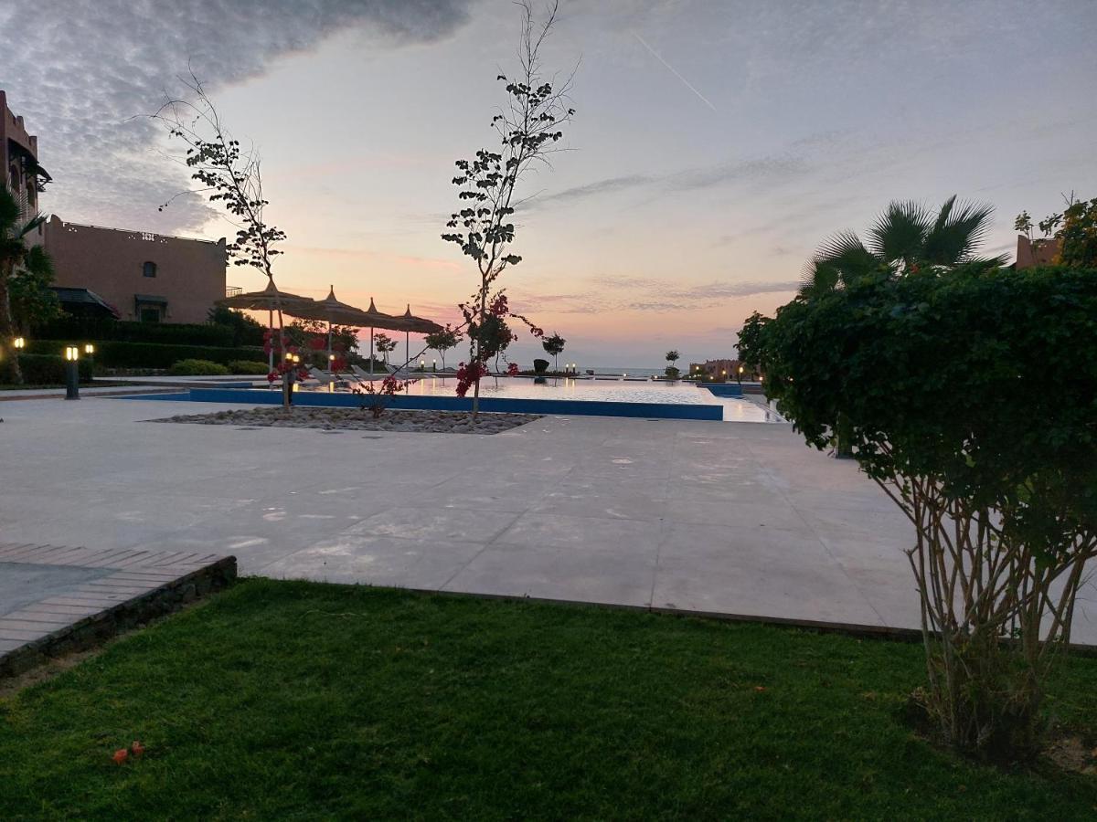 La Hacienda - - Apartment