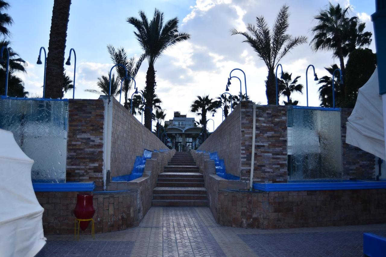 Empire Aqua Park Resort 3*