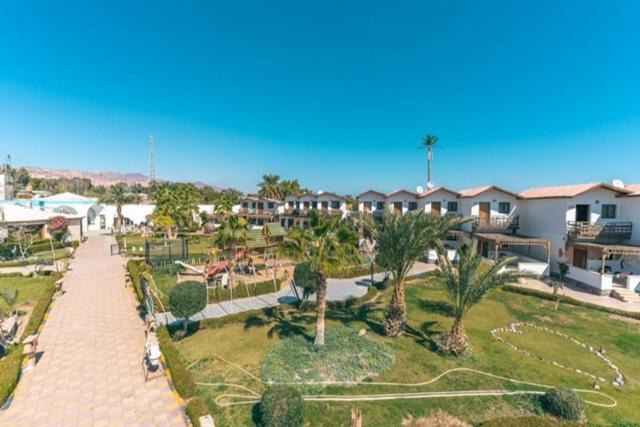 Ganet Sinai 2*