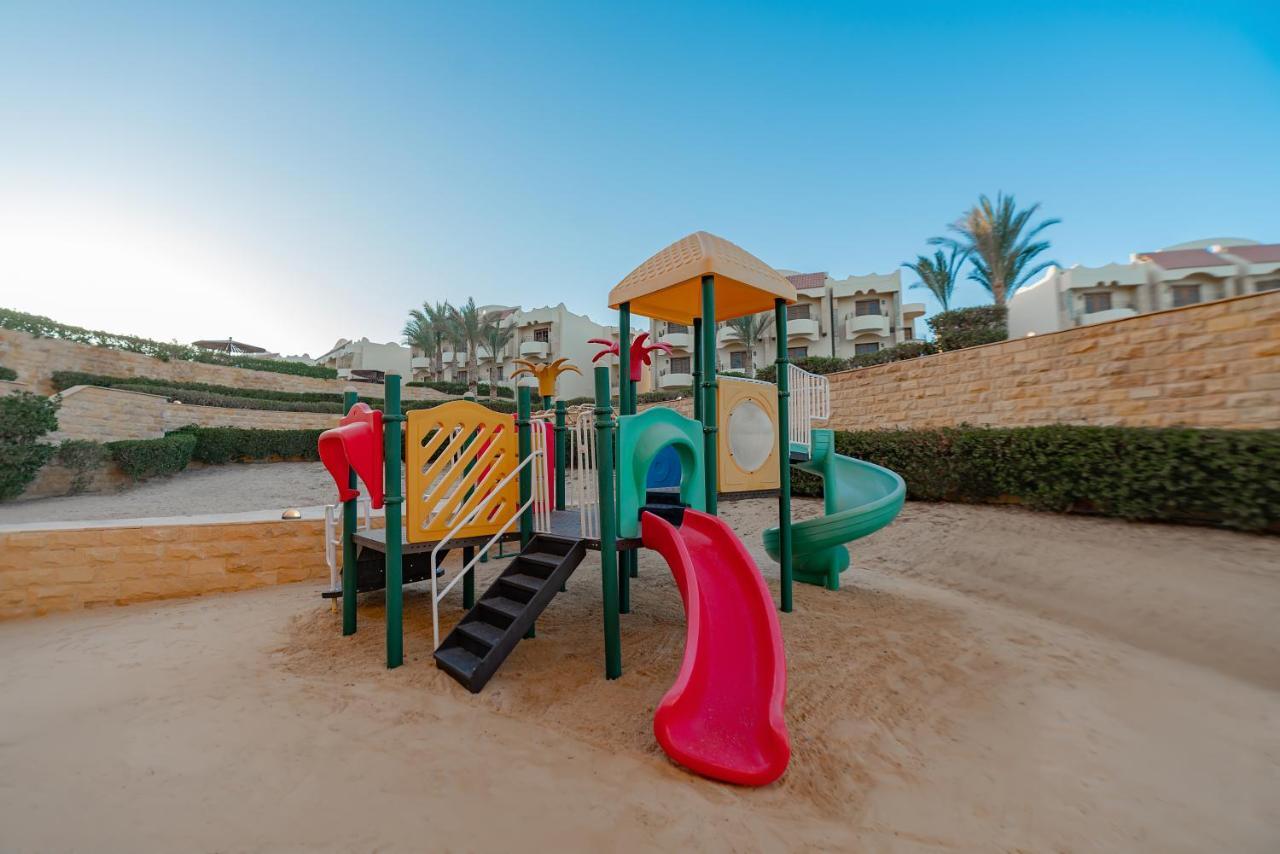 Resort Coral Hills & El Qoseir