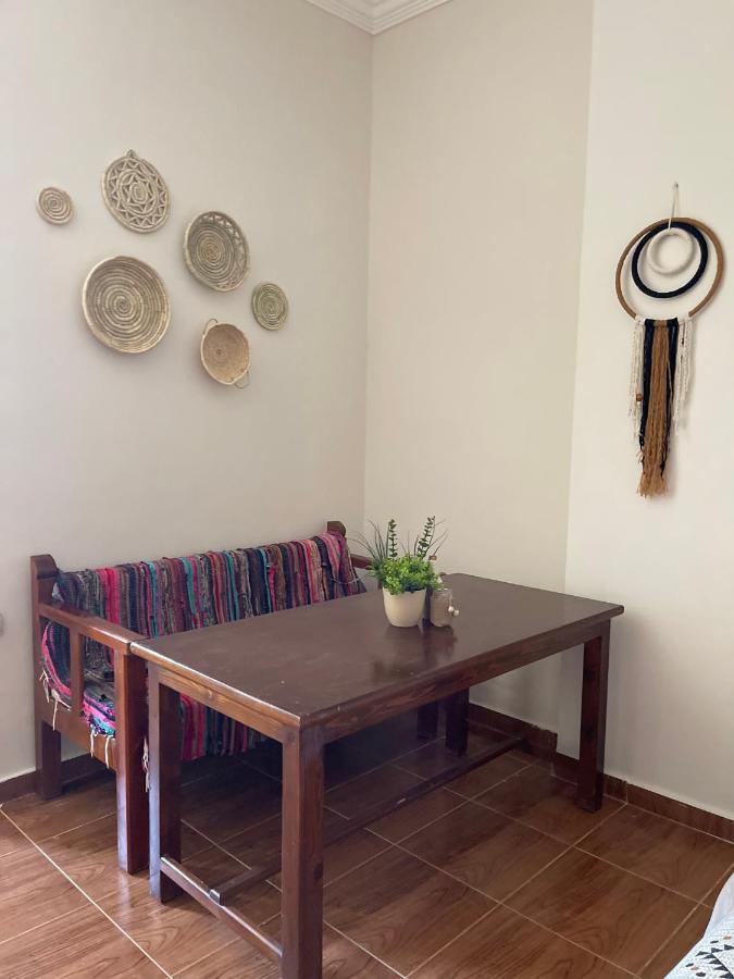 La Casa Guest house *