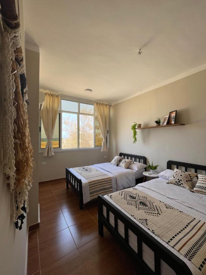 La Casa Guest house *