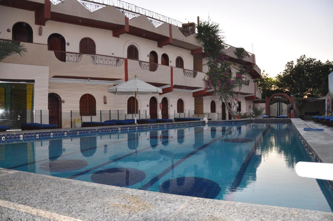 Plaza Dahab