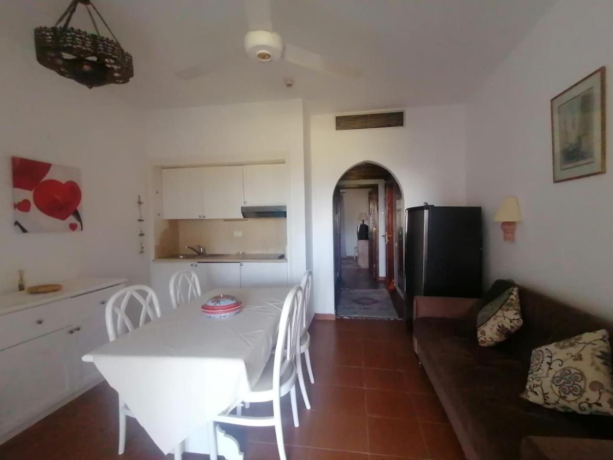 One-bedroom At Domina Coral Bay Apartment