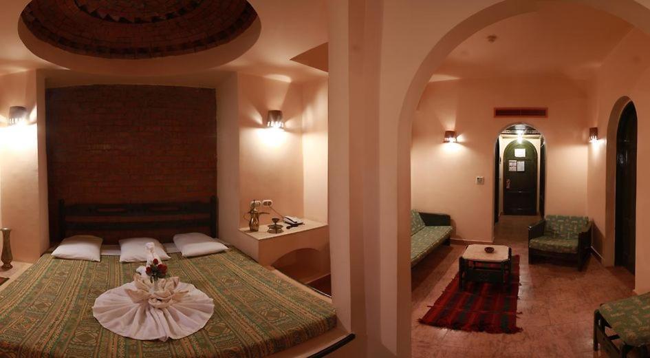 Amar Sina Boutique Egyptian Village