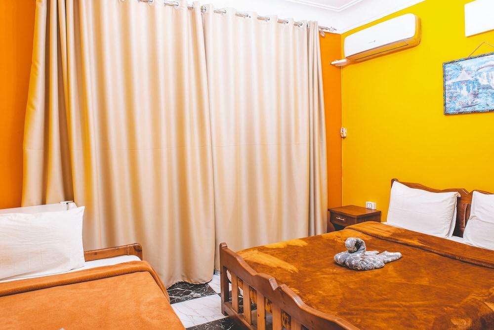 Resort Plaza 3*