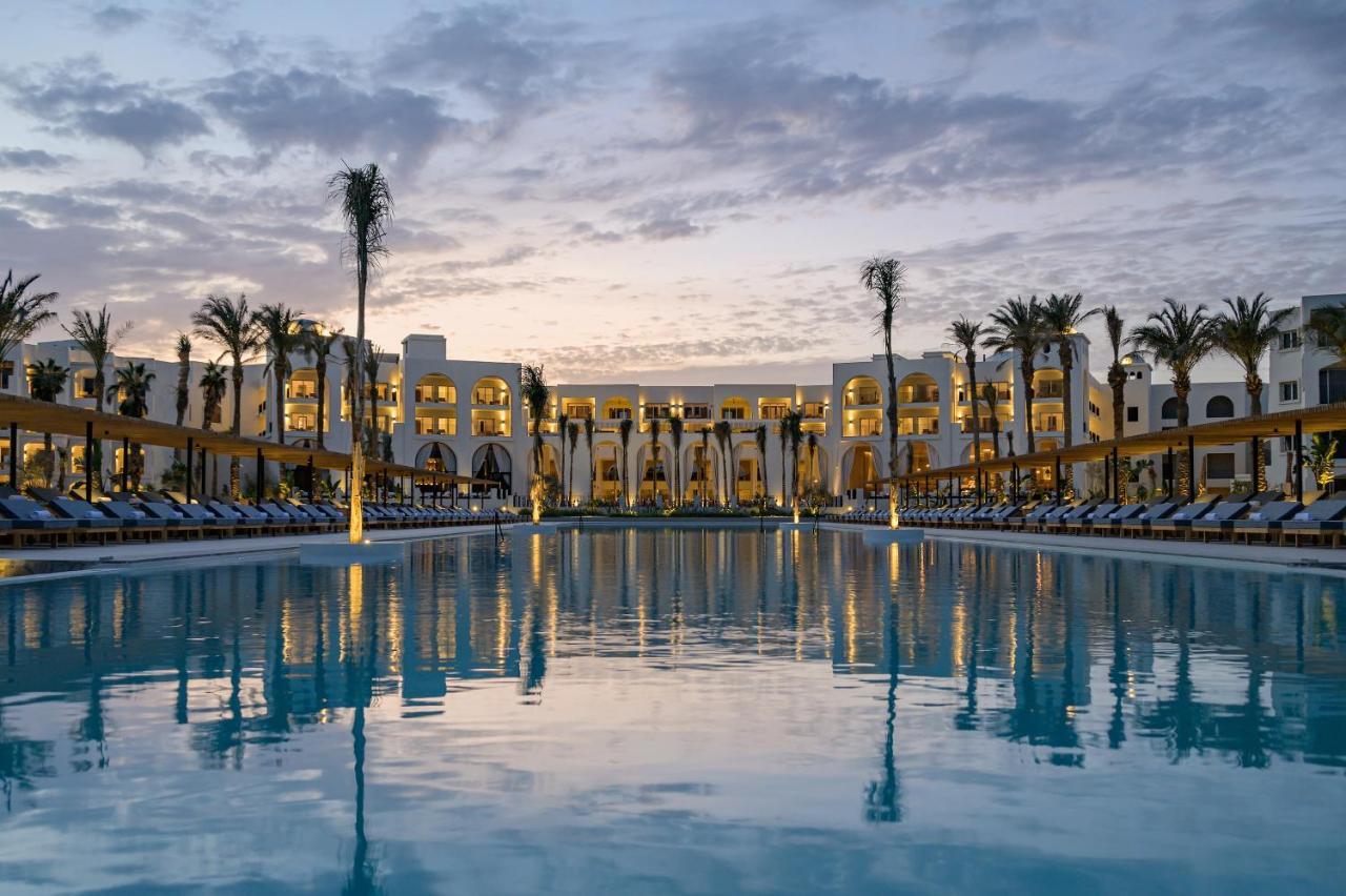 Serry Hotel