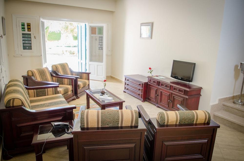 Zahabia Hotel&beach