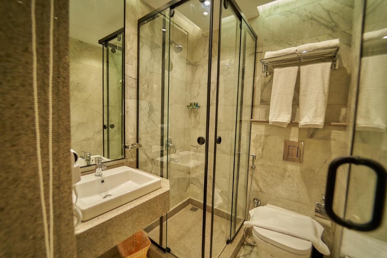 Gold's Pyramids Hotel 3*