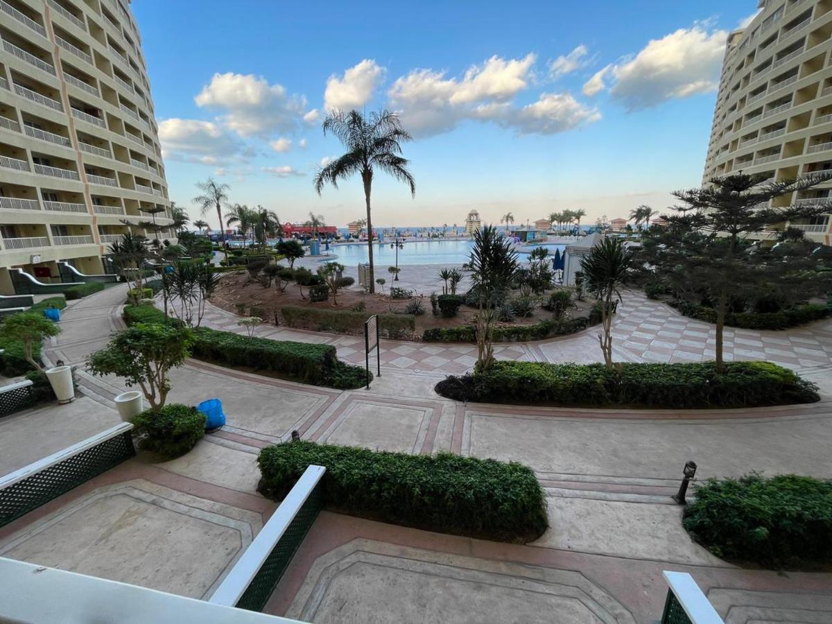 Aparthotel Porto Elsokhna Pyramids Family