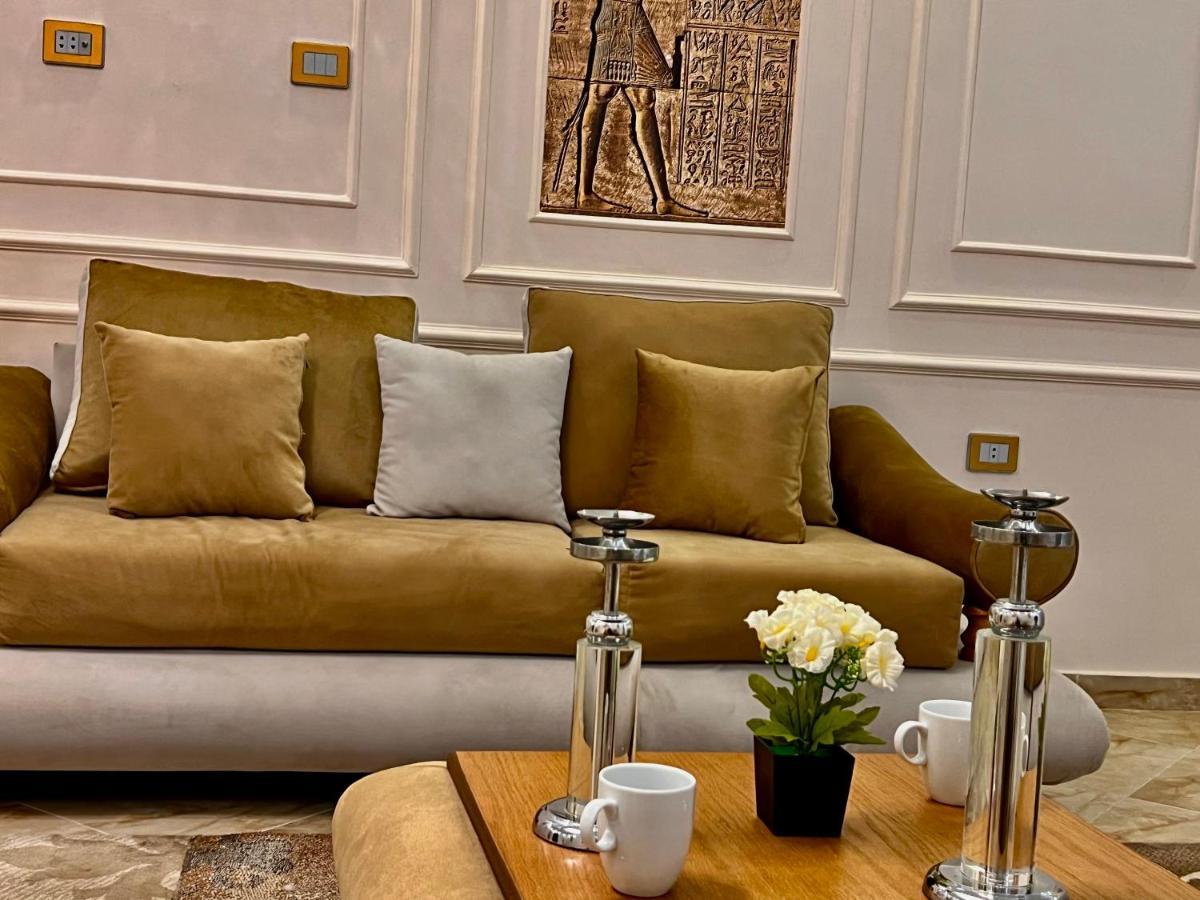 New Museum Guest House, Pyramids View Nazlet el Simman