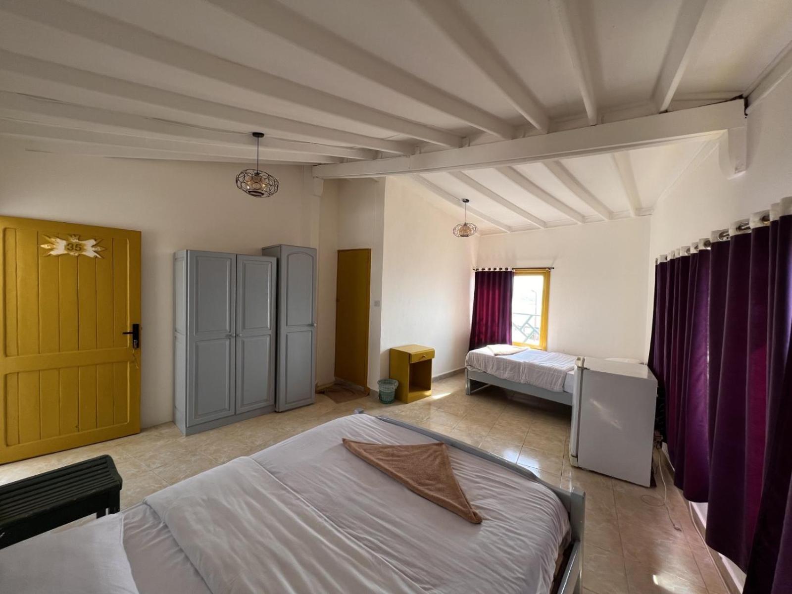 Mirage Village Hostel *