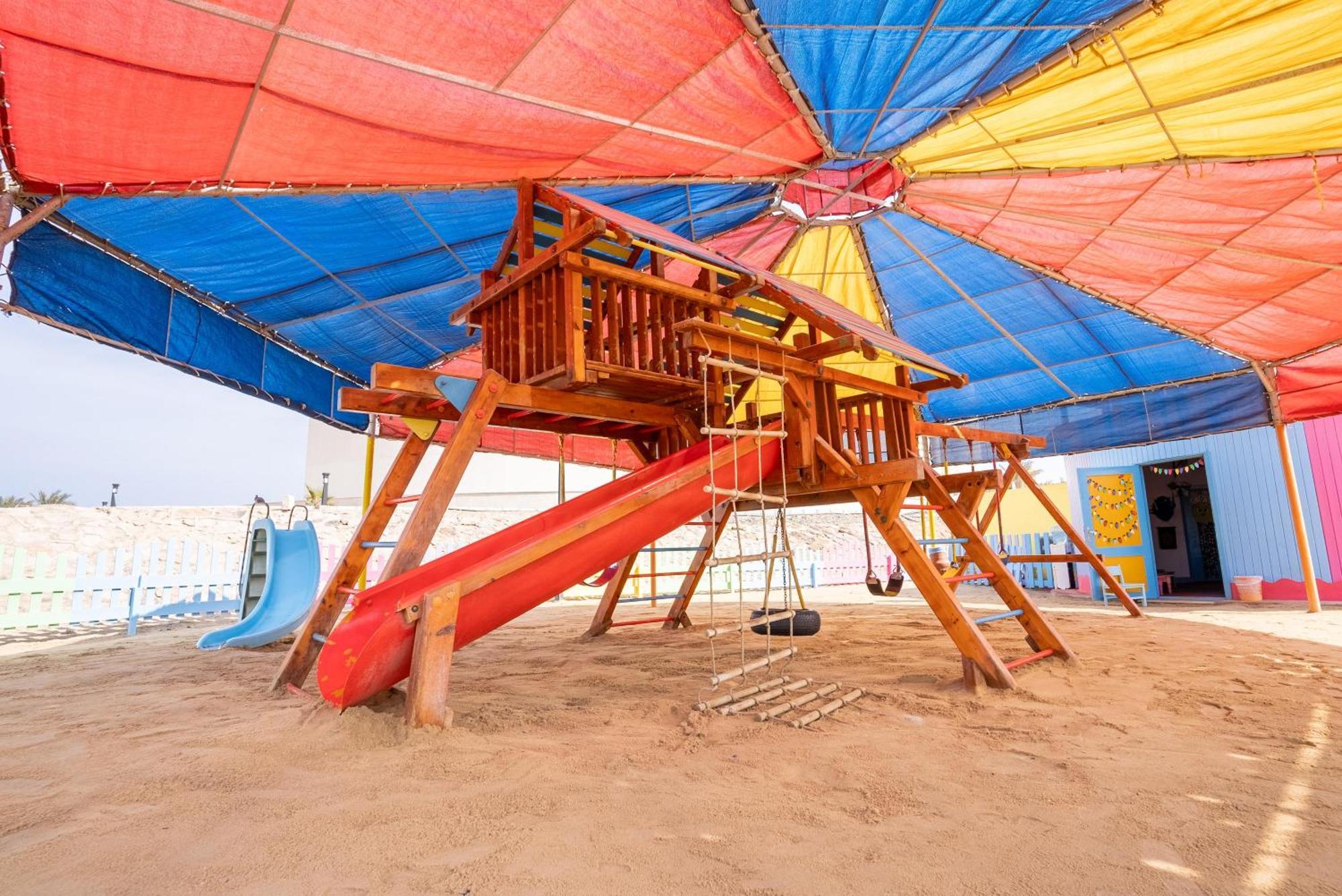 Malikia Abu Dabbab Resort 5*
