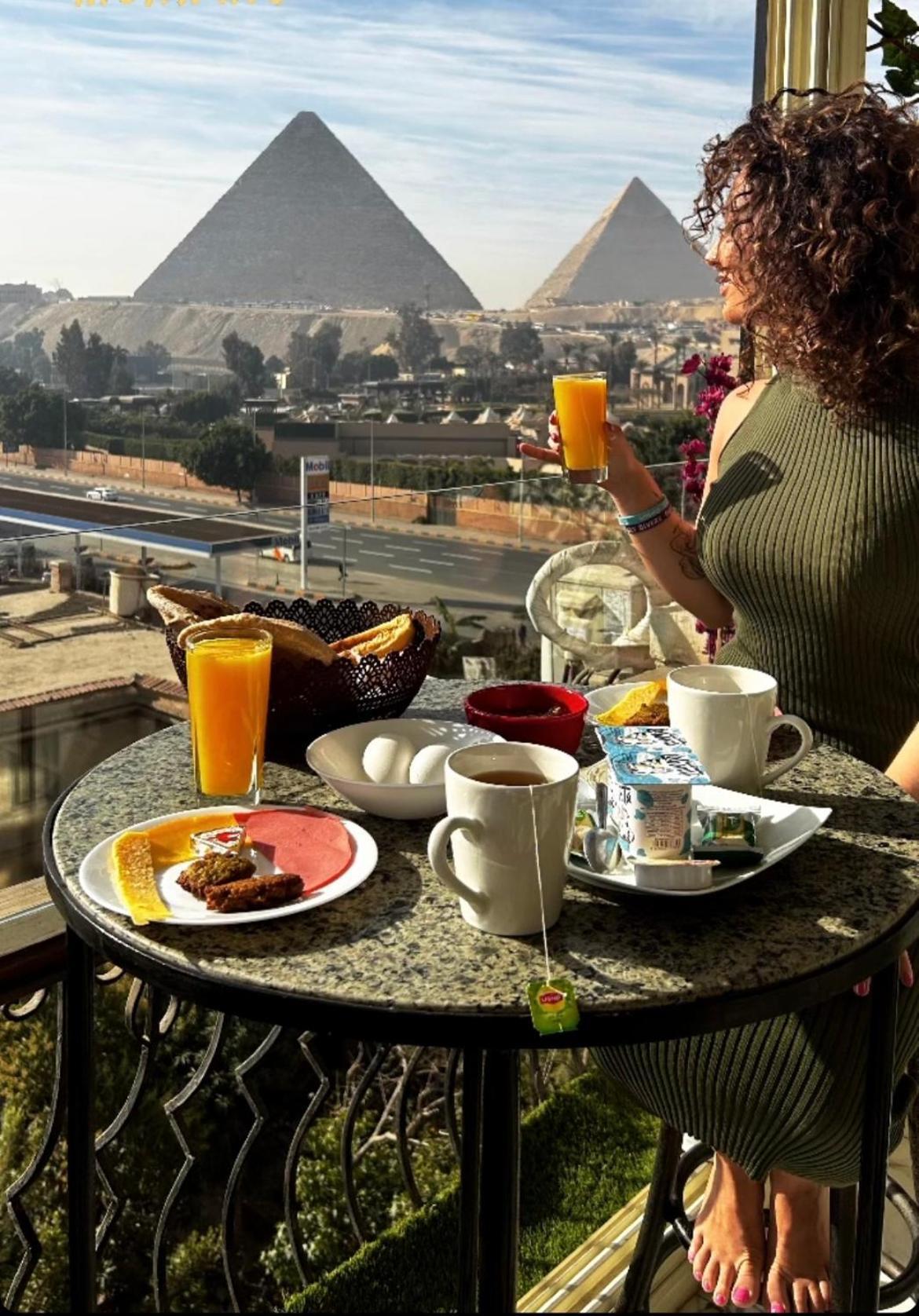 Unique Pyramids View Guest house Kafrat al Jabal