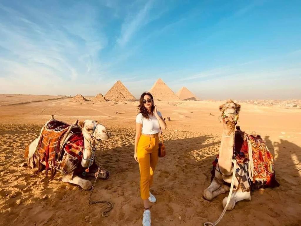 Pyramids Express View Hotel Kafrat al Jabal