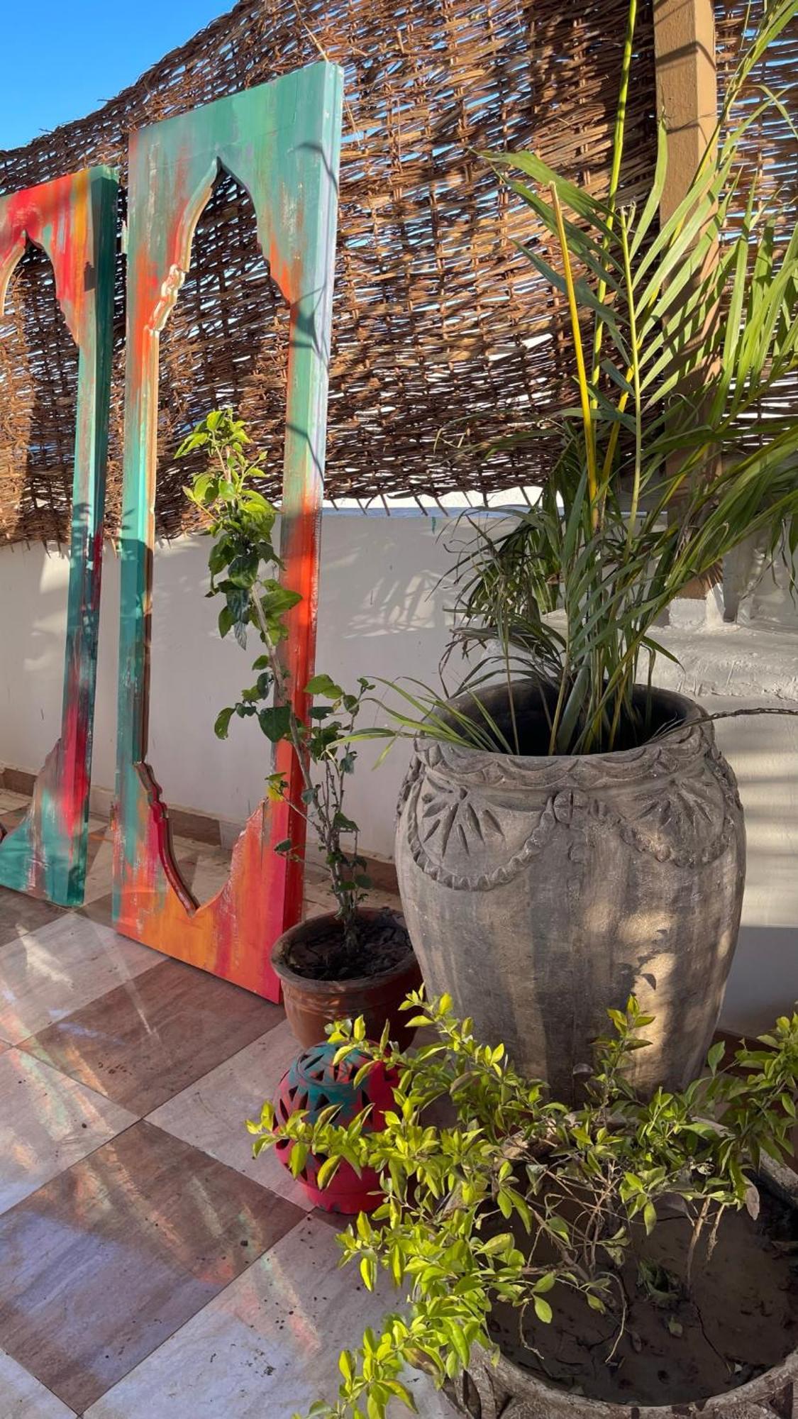 La Casa Guest house