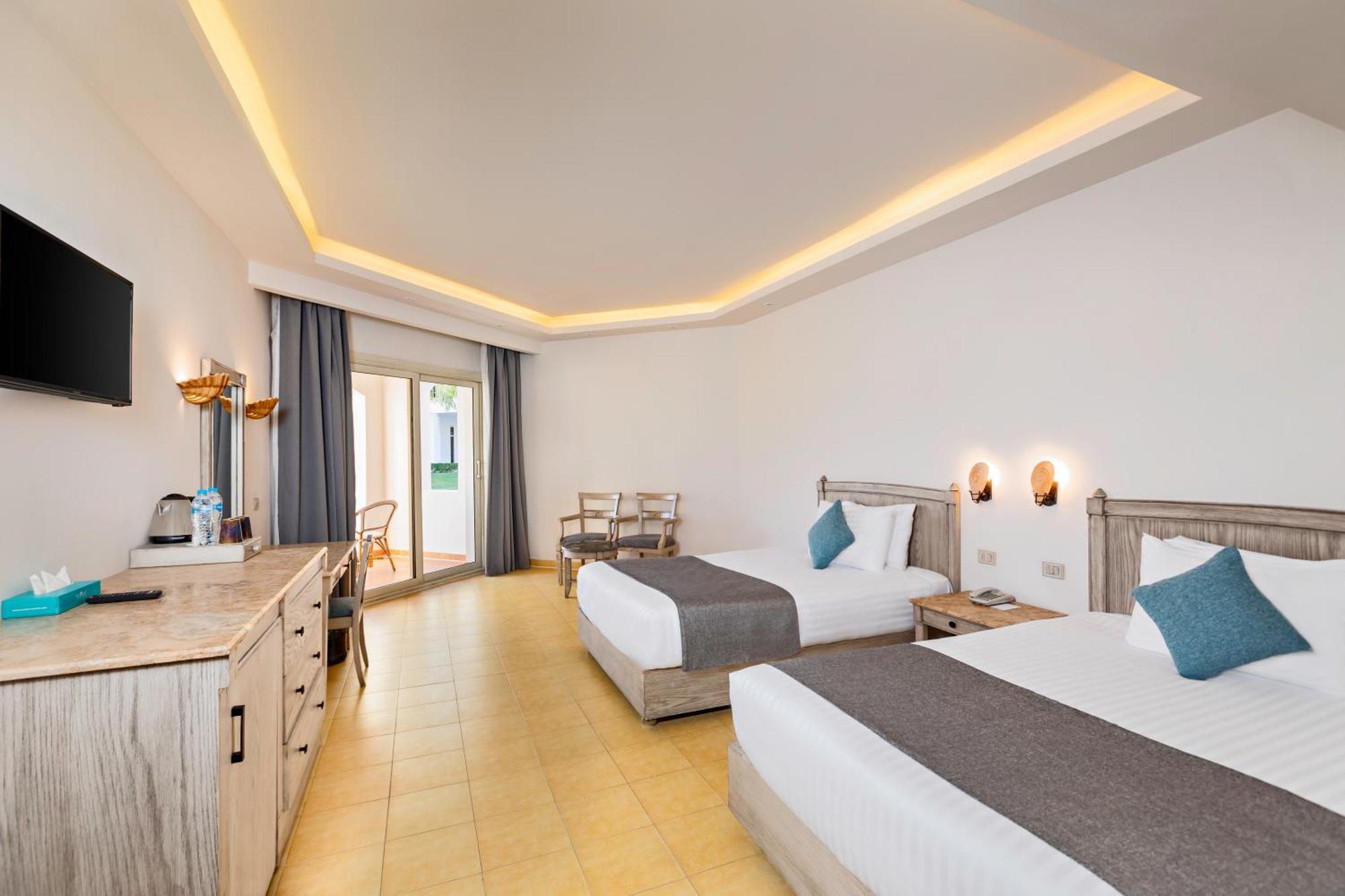 Resort Sunrise Alma Bay 4*