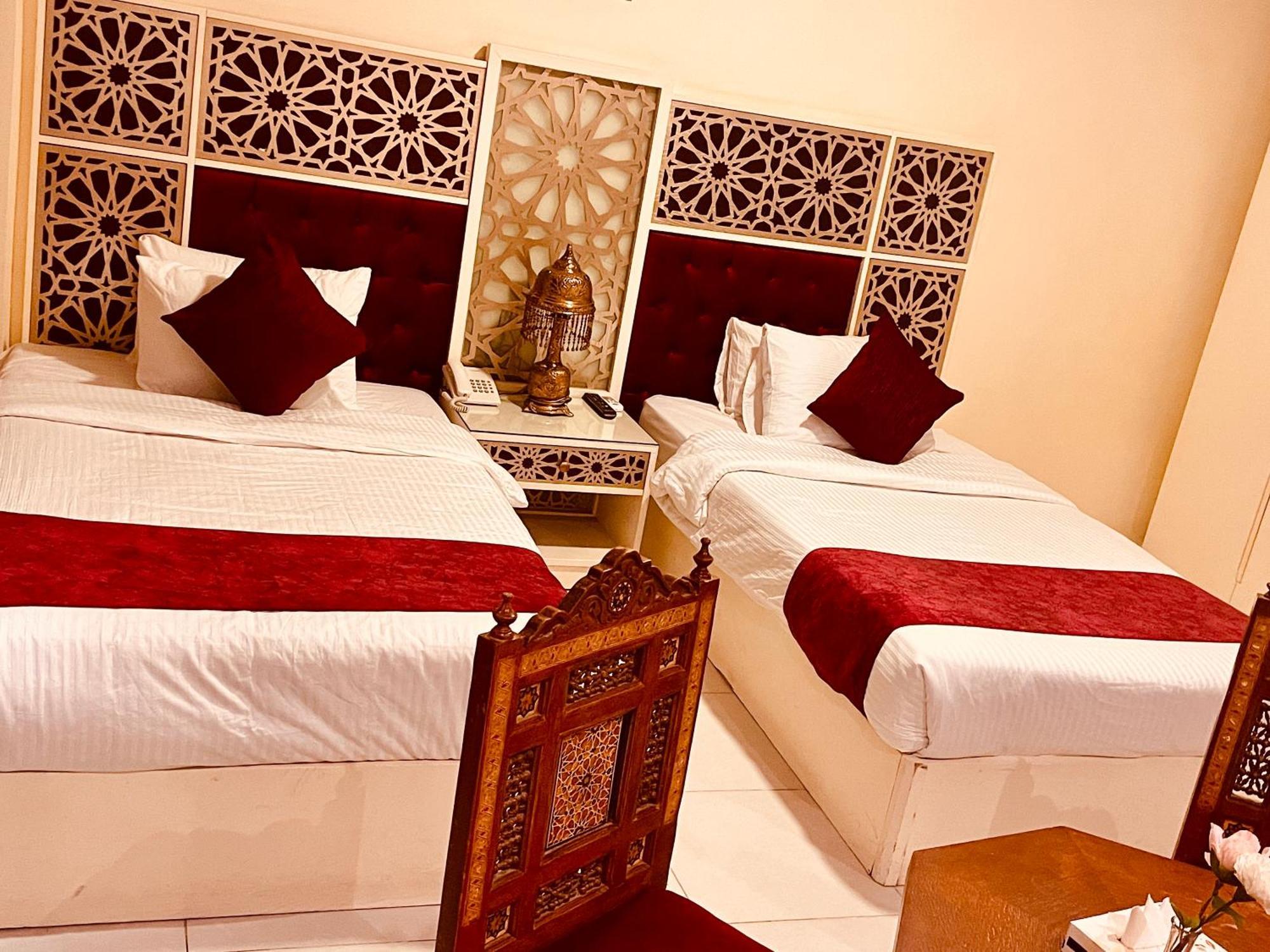 Hotel Pyramids Tower Nazlet el-Sisi