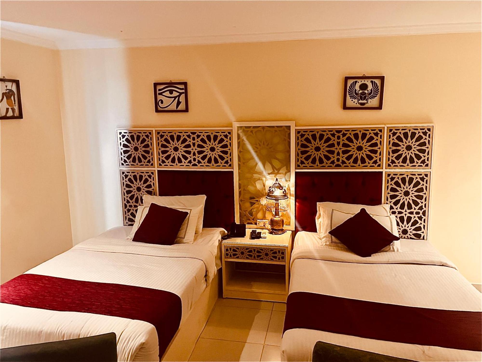Pyramids Tower Hotel Nazlet el-Sisi