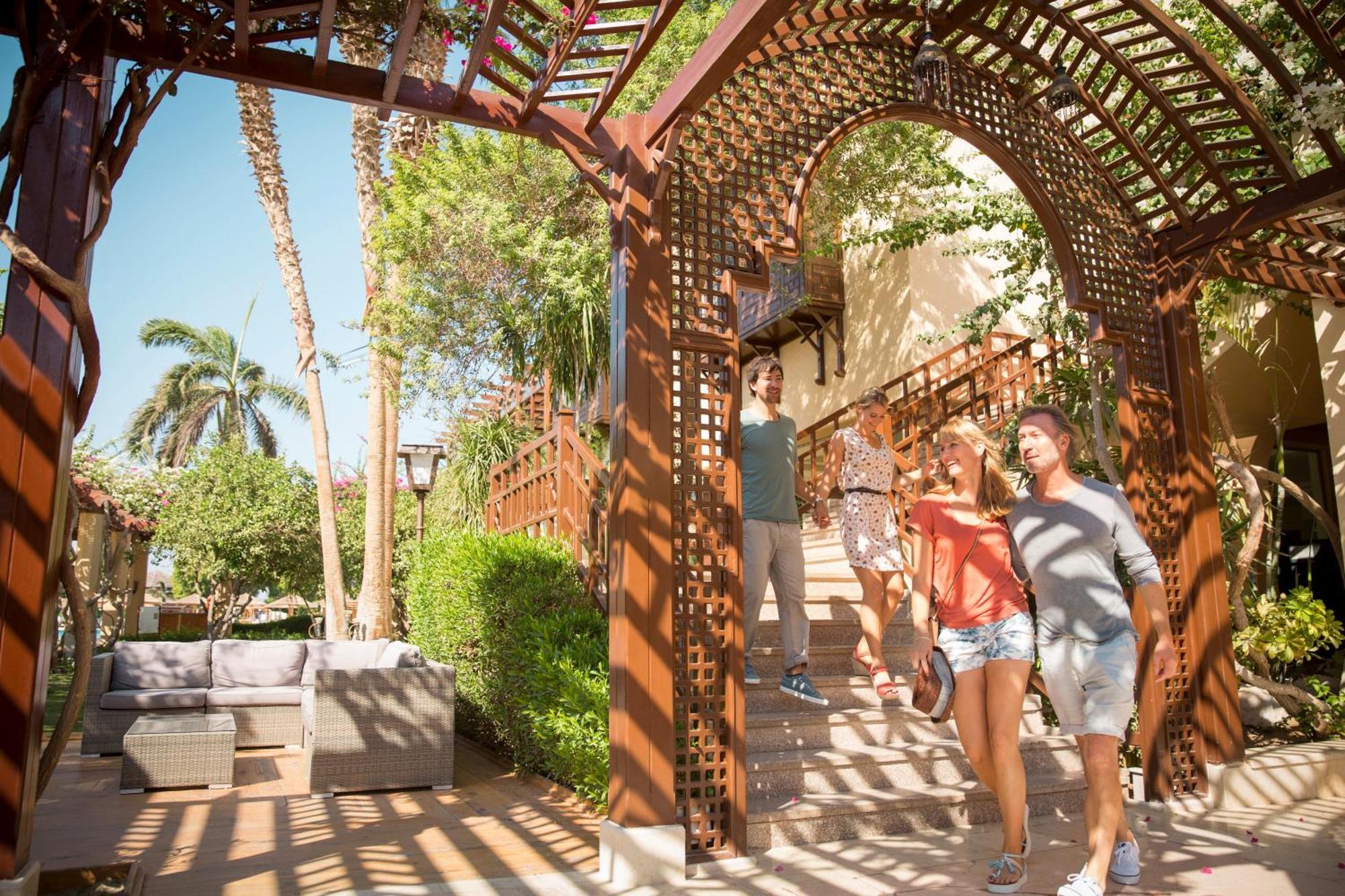 Resort Robinson Soma Bay