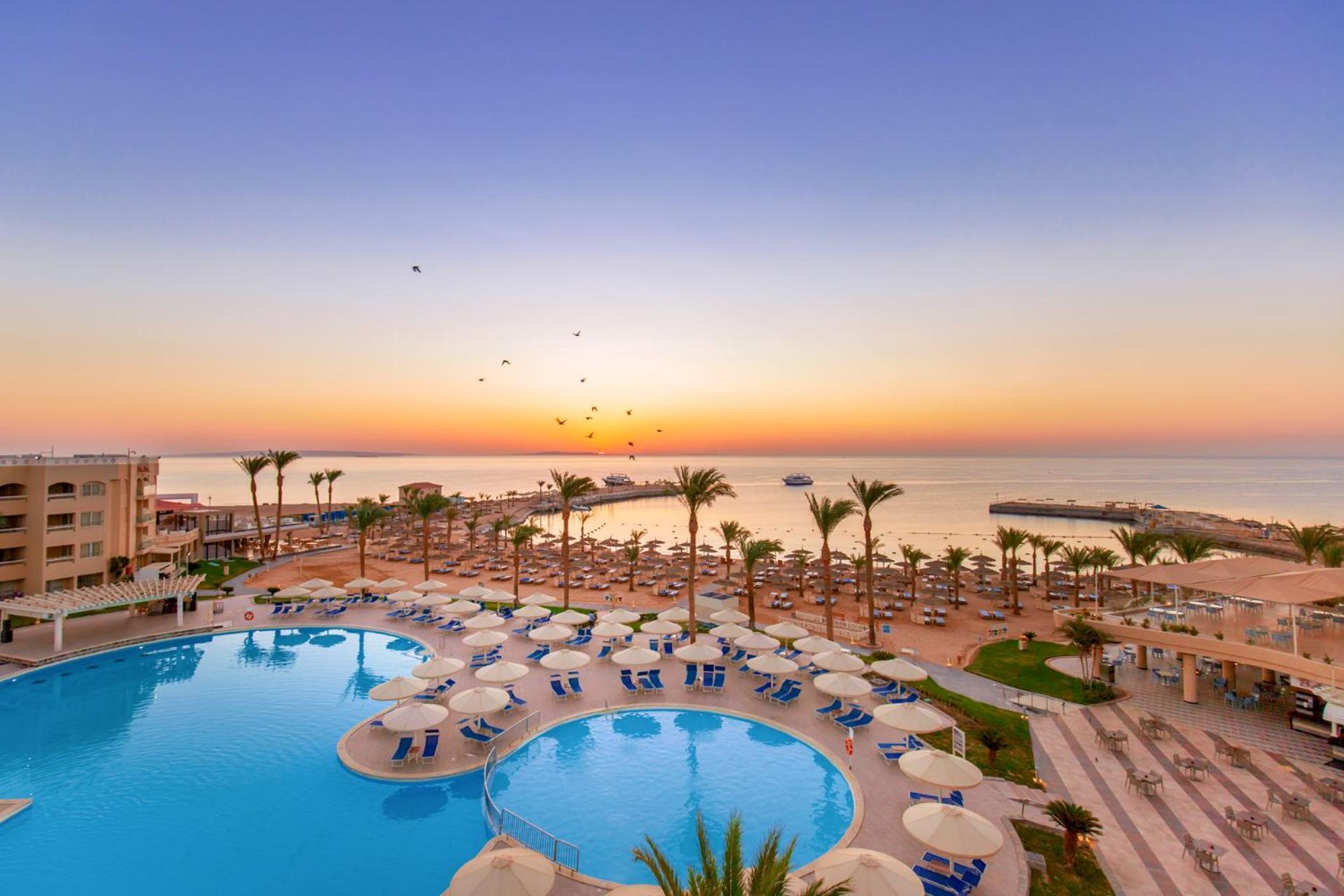 Albatros The Club - Aqua Park Resort