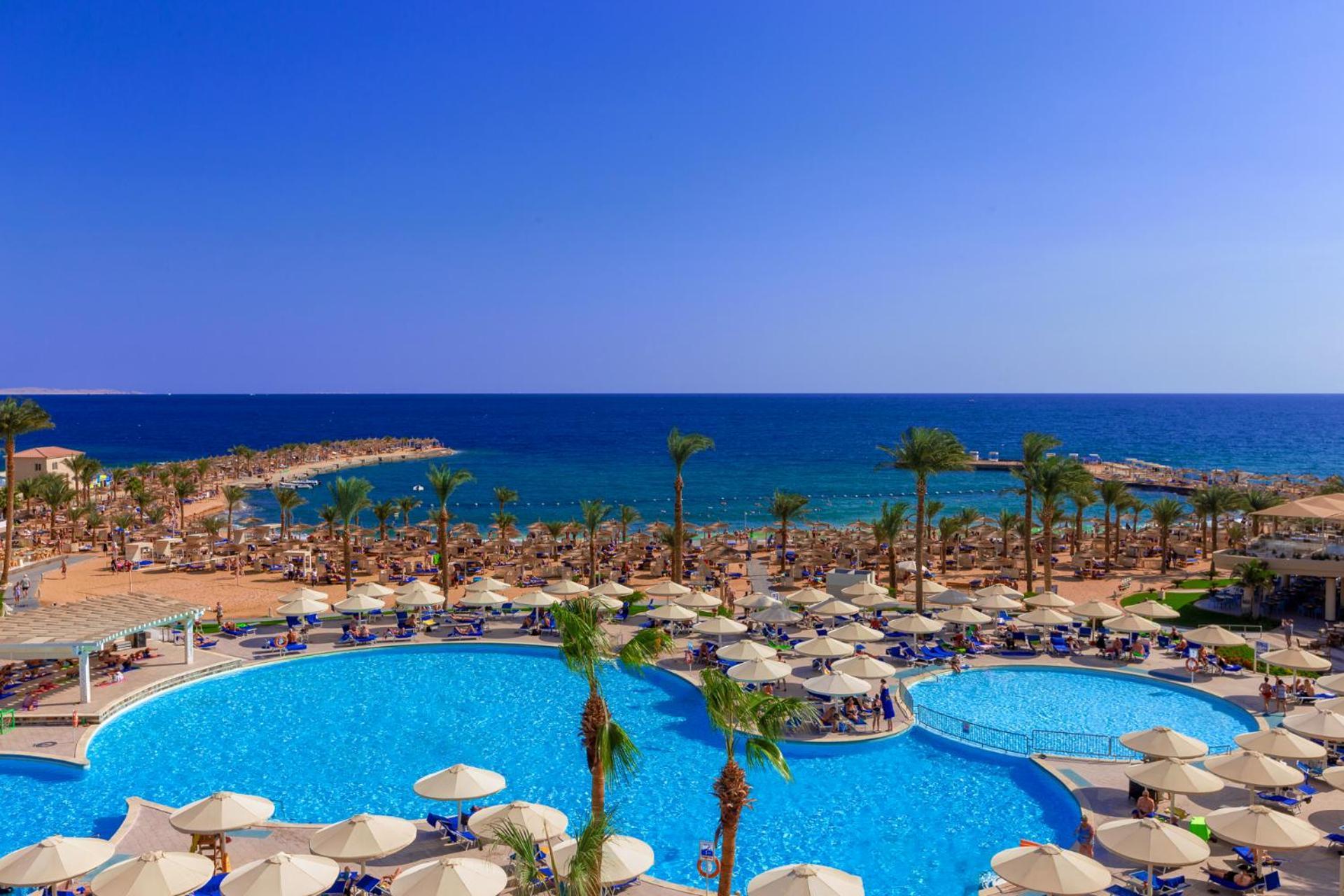 Albatros The Club - Aqua Park Resort