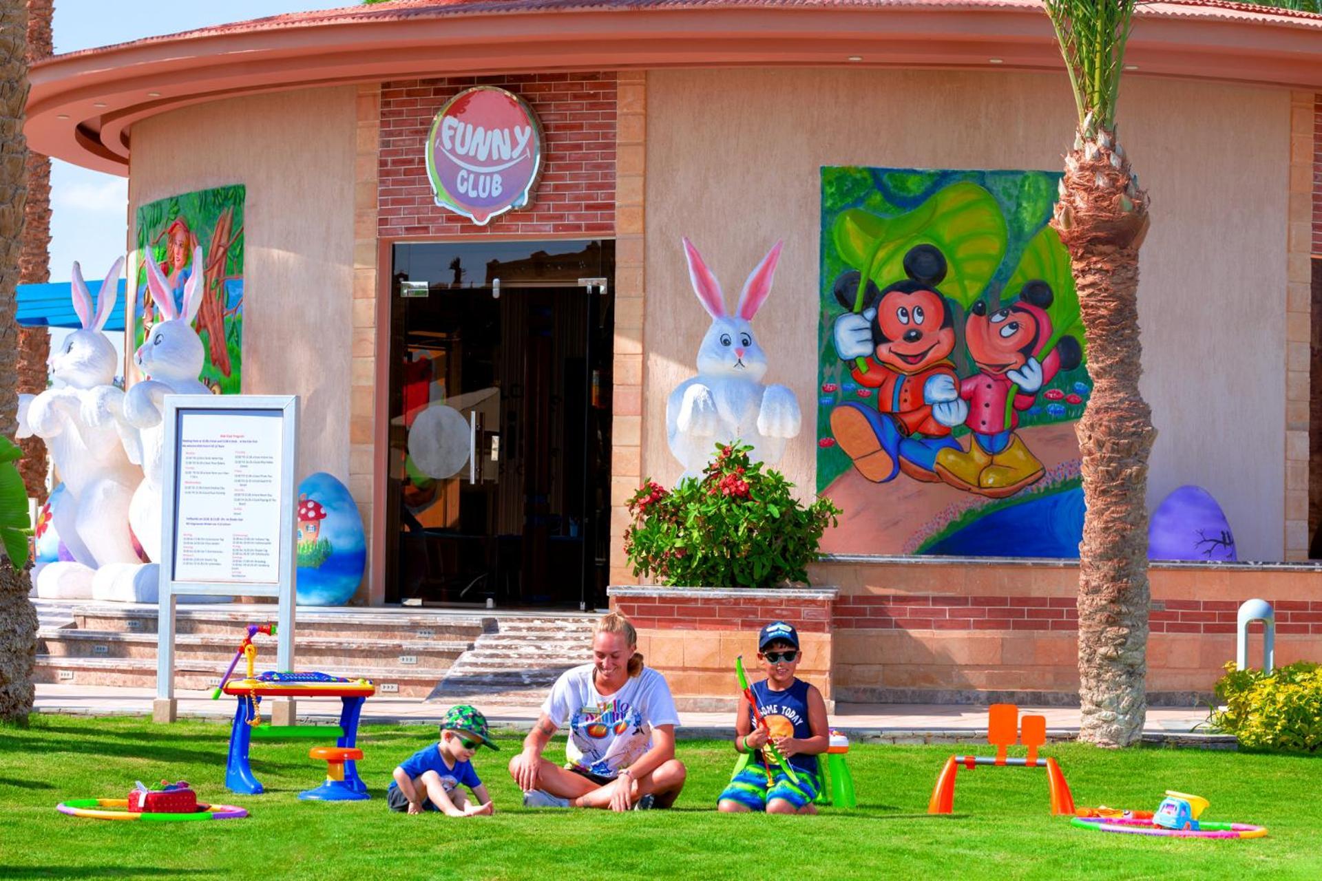 Albatros The Club - Aqua Park 4*