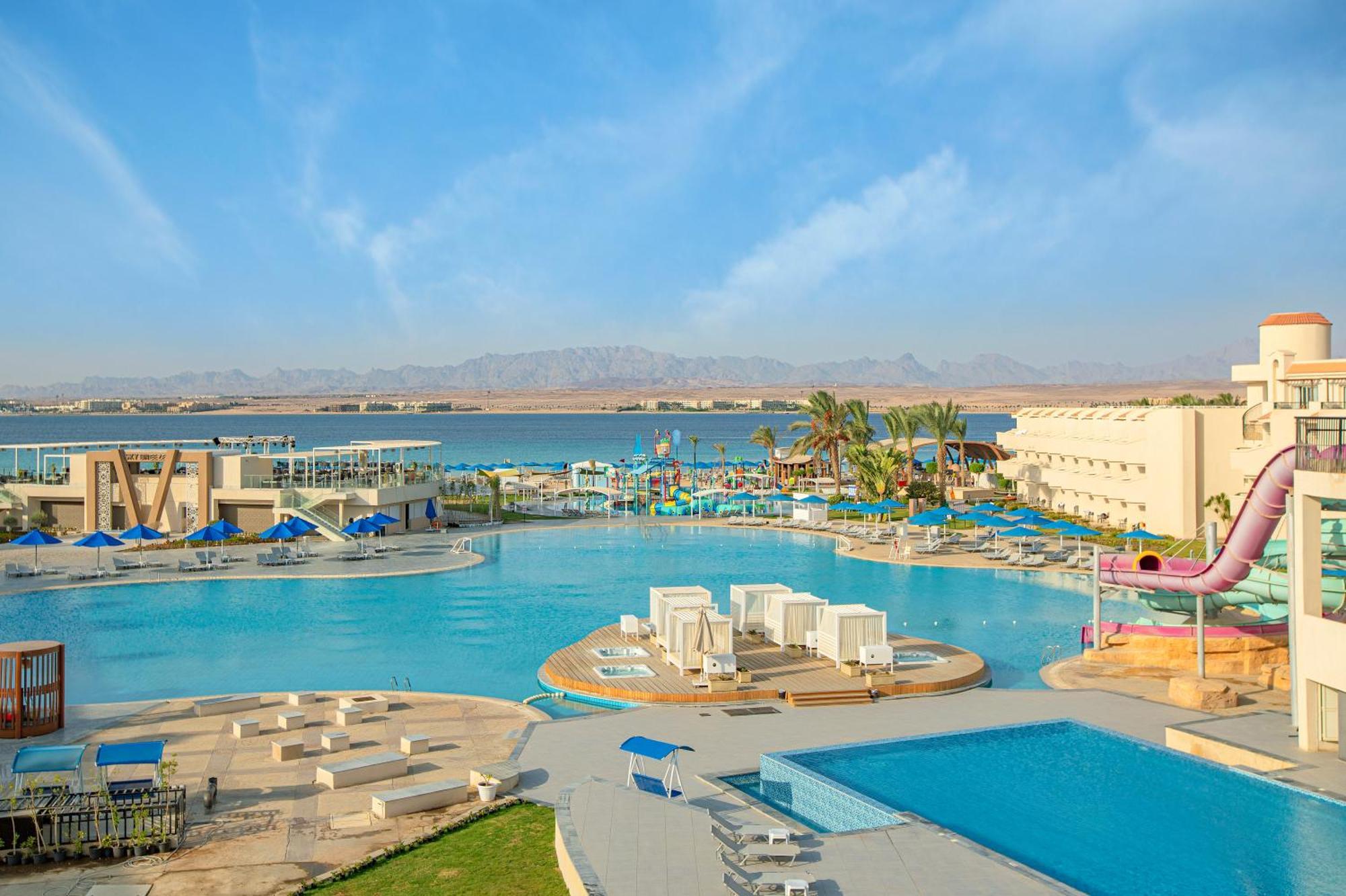 The V Luxury Sahl Hasheesh Resort 5*
