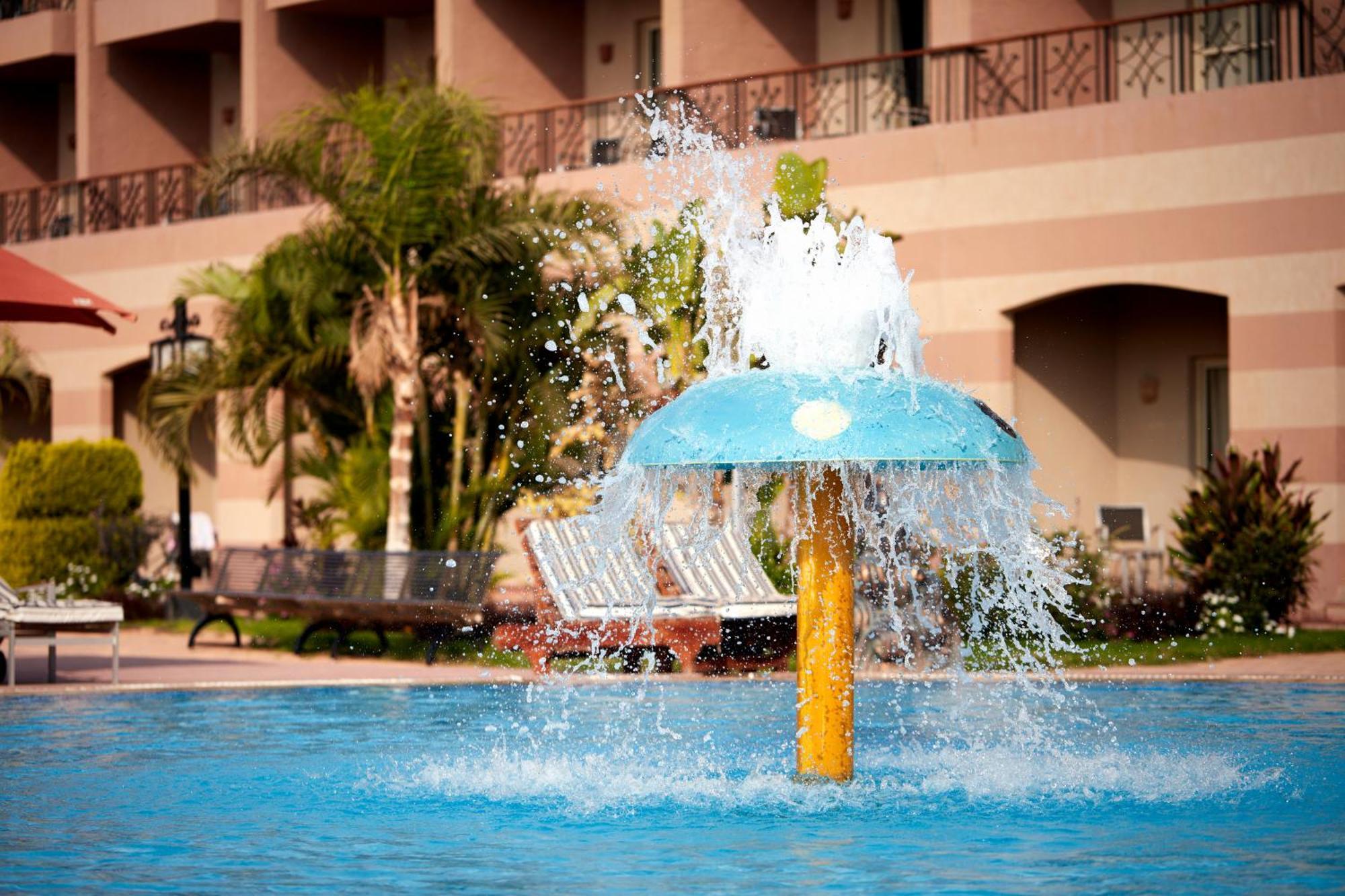 Resort Coral Sea And Aqua Park Ain Suchna