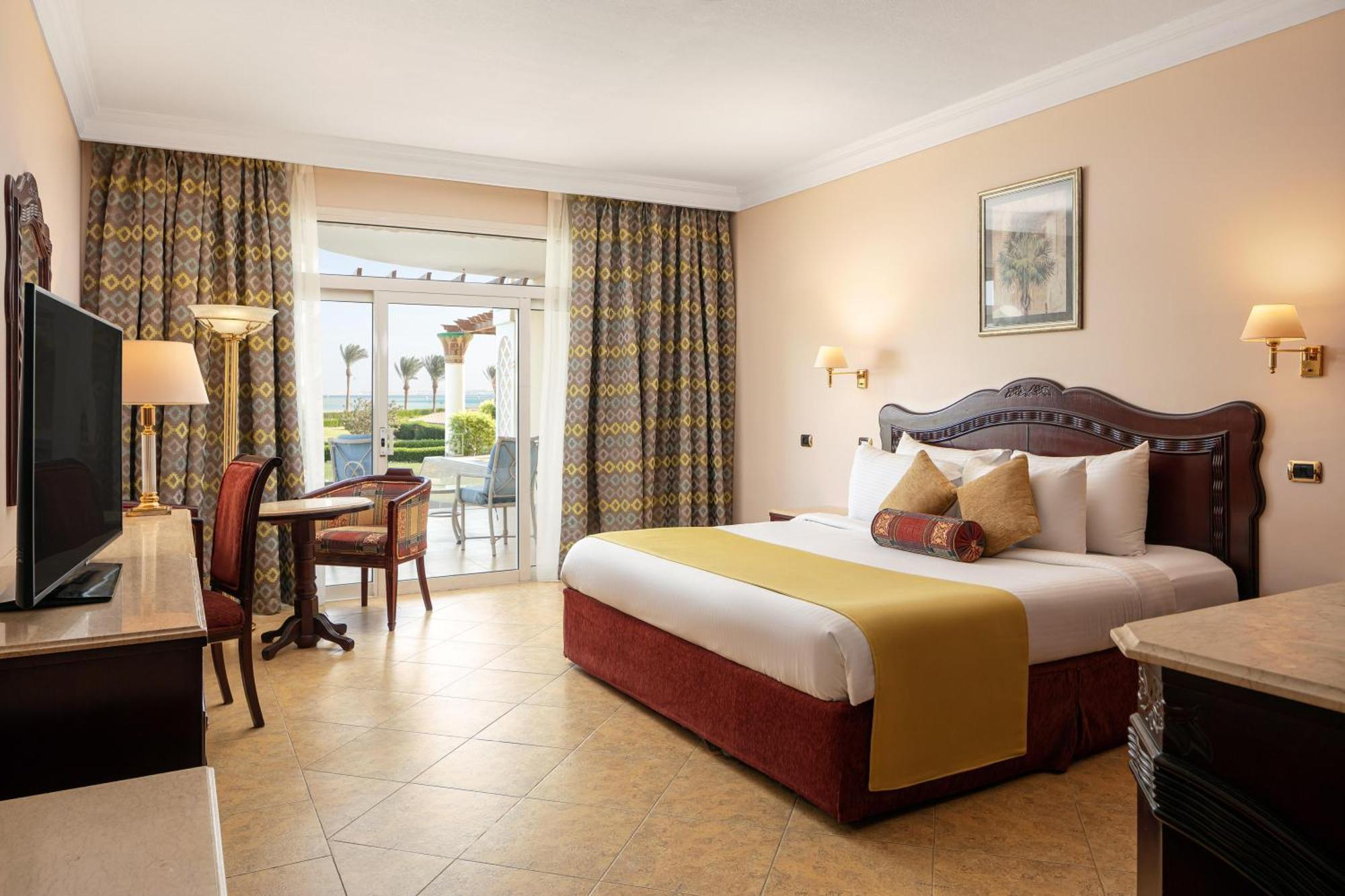 Palm Royale - 5* Soma Bay